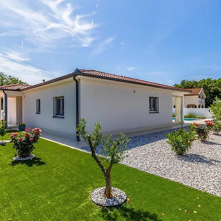 House Nerium * Kavran