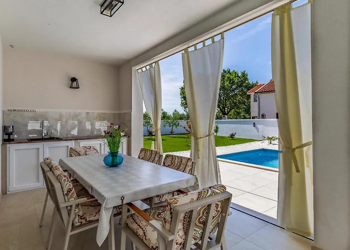 Feriehus House Nerium